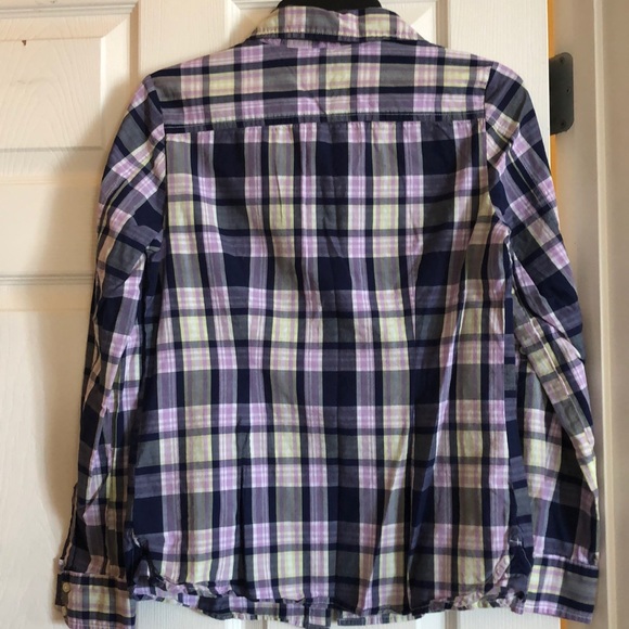 Nice Plaid button down shirt - Picture 3 of 5